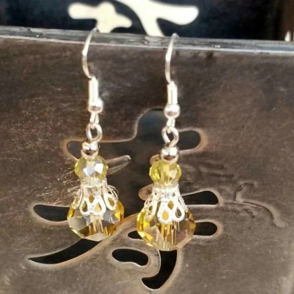 Handcrafted Victorian Champagne Crystal Silver Filigree Basket Earrings - Picture 1 of 6